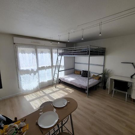 Appartement Climatisé avec terrasse Gare St Charles Marsiglia Esterno foto